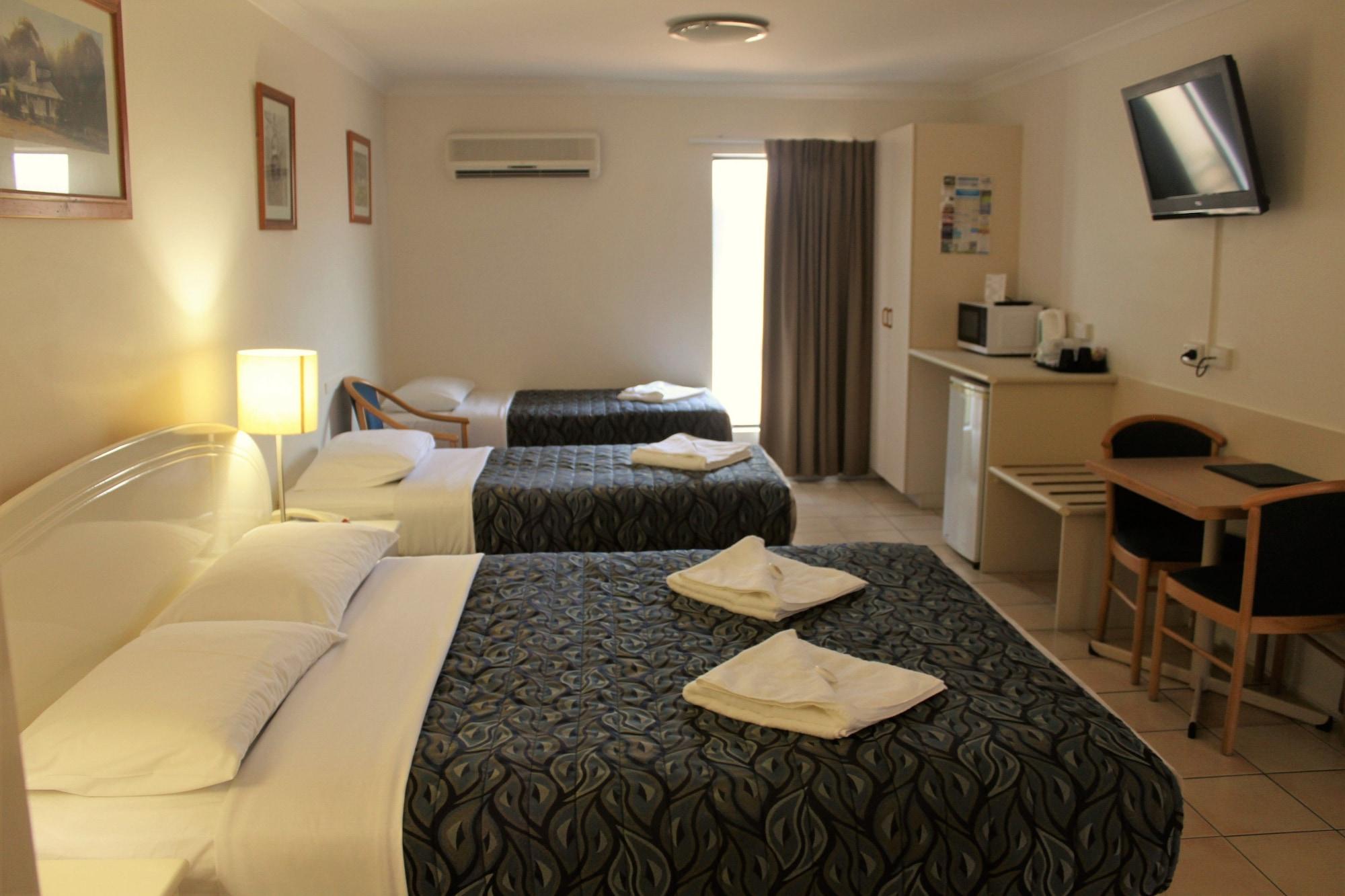 Rockhampton Palms Motor Inn Екстер'єр фото